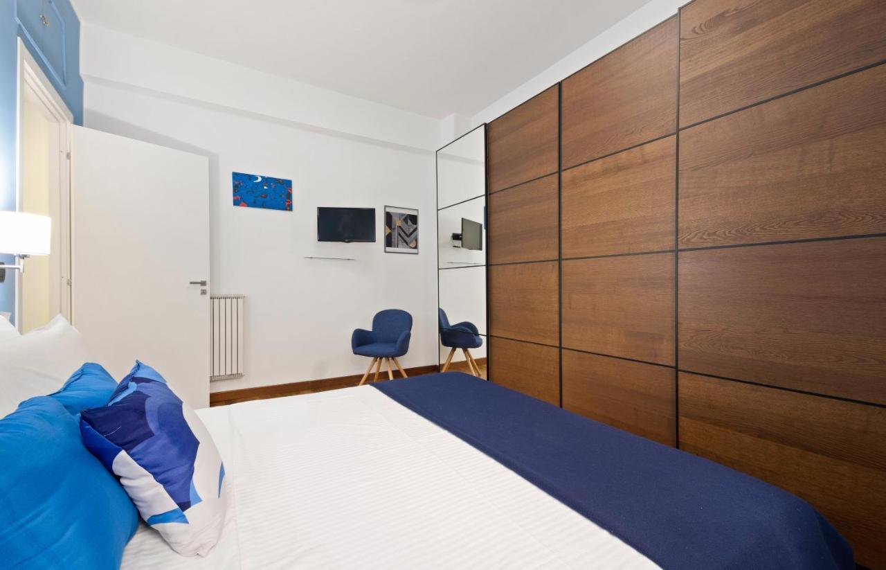 روما 3 Bed Modern Flat - 15 Minutes Walk To Colosseum المظهر الخارجي الصورة